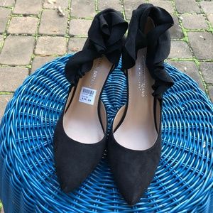 Christian Siriano Ruffle Pump, Size 9